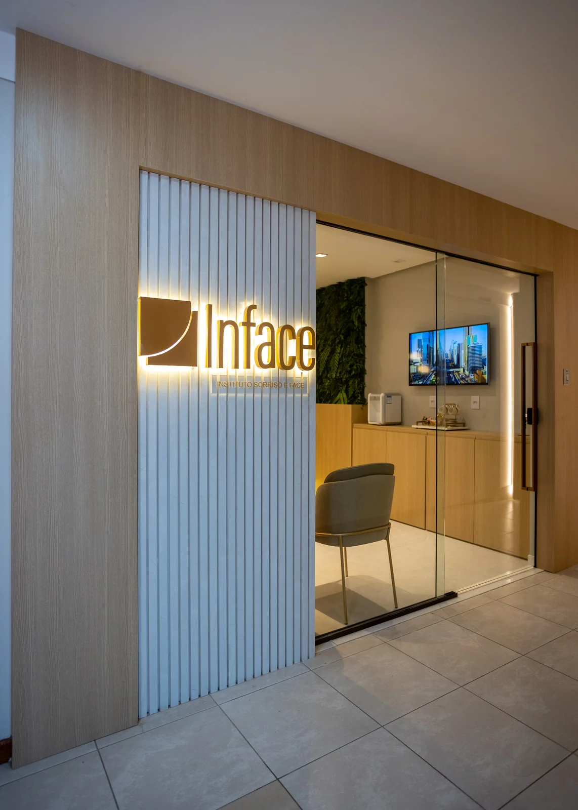 Entrada do Instituto Inface